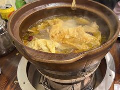 -威邵鸡煲(西华路总店)