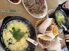 -闫家驴肉老店(华电一校店)