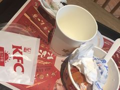 -肯德基(西影路店)