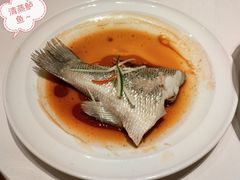 -沁香庭中餐厅·川粤菜(重庆高新假日酒店)