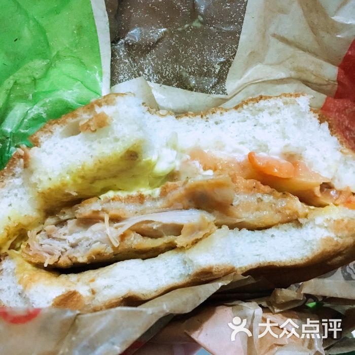 霸王鸡腿皇堡