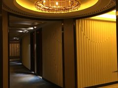 -浅深(世茂滨江精品店)