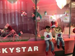 -LuckyStar幸运星家庭娱乐中心(东莞国贸店)