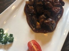 -几个木匠匠人厨房