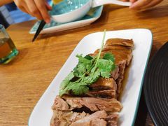 卤狮头鹅肉-唔止卤嘢·潮州府城菜(鹭江店)