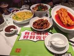 -鑫小城故事·藕汤·家常菜(台北一路总店)