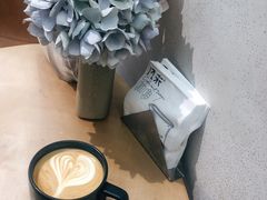 -玫瑰咖啡(中山六路店)