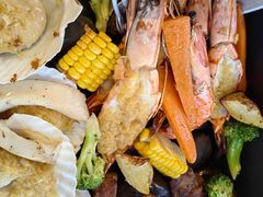 -水桶王国主题餐厅·聚会·生日派对·亲子活动·家庭套餐(亚龙湾希尔顿店)