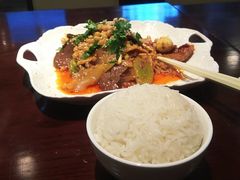 -成都你六姐·牛肉冒菜(城市集市合生汇店)