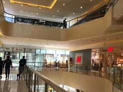 -绿茶餐厅(西湖银泰百货店)