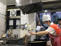 -黄阿姨锅贴大王(万航渡路店)