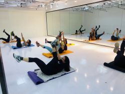 -STUDIO E POLE DANCE
