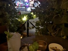 -顶层酒吧ROOF(上海艾迪逊酒店)
