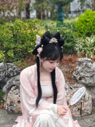 -一揽芳华汉服旗袍体验馆(拙政园店)
