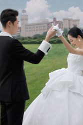 点击看大图 -挪娅婚纱摄影皇家会所