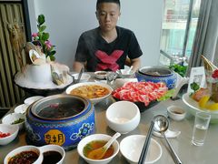 -享月汤皇·海鲜小火锅·聚会(曲江创意谷店)