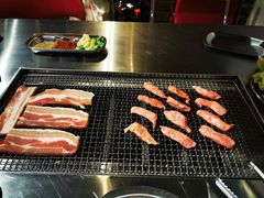 -马路牙子地桌烤肉(工体店)