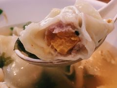 -周素珍湖州大馄饨(直戒坛寺巷店)