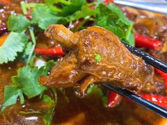 香辣霸王排骨-何氏排骨(左家塘店)