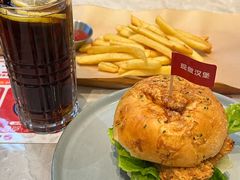 -必胜客(城西银泰店)