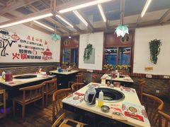 大堂-霸王牛火锅烤肉(八廓商城店)