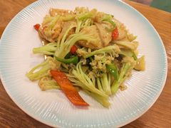 -唔止卤嘢·潮州府城菜(鹭江店)