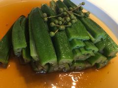 青花椒炝炒秋葵-106餐厅(山水文园店)