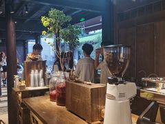 自助取餐区-Metal hands·铁手咖啡