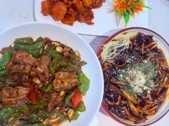 -吴记小园楼(新庄店)