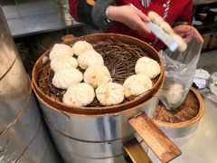 传统猪肉包-草包包子铺1937(普利街店)