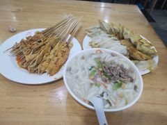 -西工饭庄快餐厅(西工小街店)