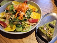 芒果鲜虾牛油果沙拉-五感食喜(南城店)