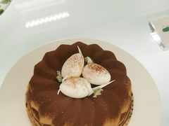 -潮一不贰·法式甜品·生日蛋糕·西式简餐(外滩店)