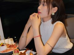 -中茵皇冠假日酒店·棕榈岛湖畔餐厅