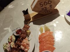 -四海一家自助餐(益田假日广场店)