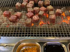 -马路牙子烧烤音乐酒馆(望京店)