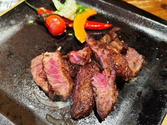 -米德维奇俄式西餐厅(西六道街店)