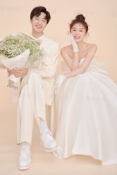 -海派婚纱摄影·婚纱照定制会馆