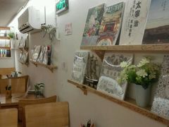 -猫的天空之城概念书店(西塘古镇店)