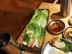 -青瓦炭韩潮烤肉(花园道店)