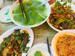 -柏合黄记豆腐皮饭店