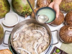 -百年果林椰子鸡(宝安总店)