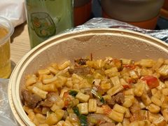-汗腾格里·风味餐厅(新疆驻京办店)