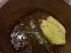牛尾辣汤-Naughty Nuri’s Phuket