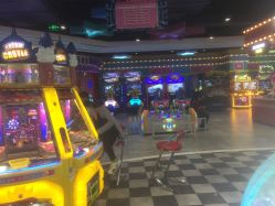 -LuckyStar幸运星家庭娱乐中心(东莞国贸店)