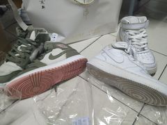 -吾净球鞋奢侈品洗护修复中心(汉街SKP店)