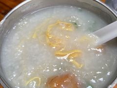 -陈老添美食店(宝华路店)