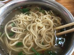 -十二忠手拉面(中华路店)
