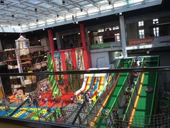 -蒙特利亲子乐园