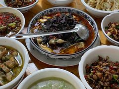 -笨罗卜浏阳菜馆(星沙店)